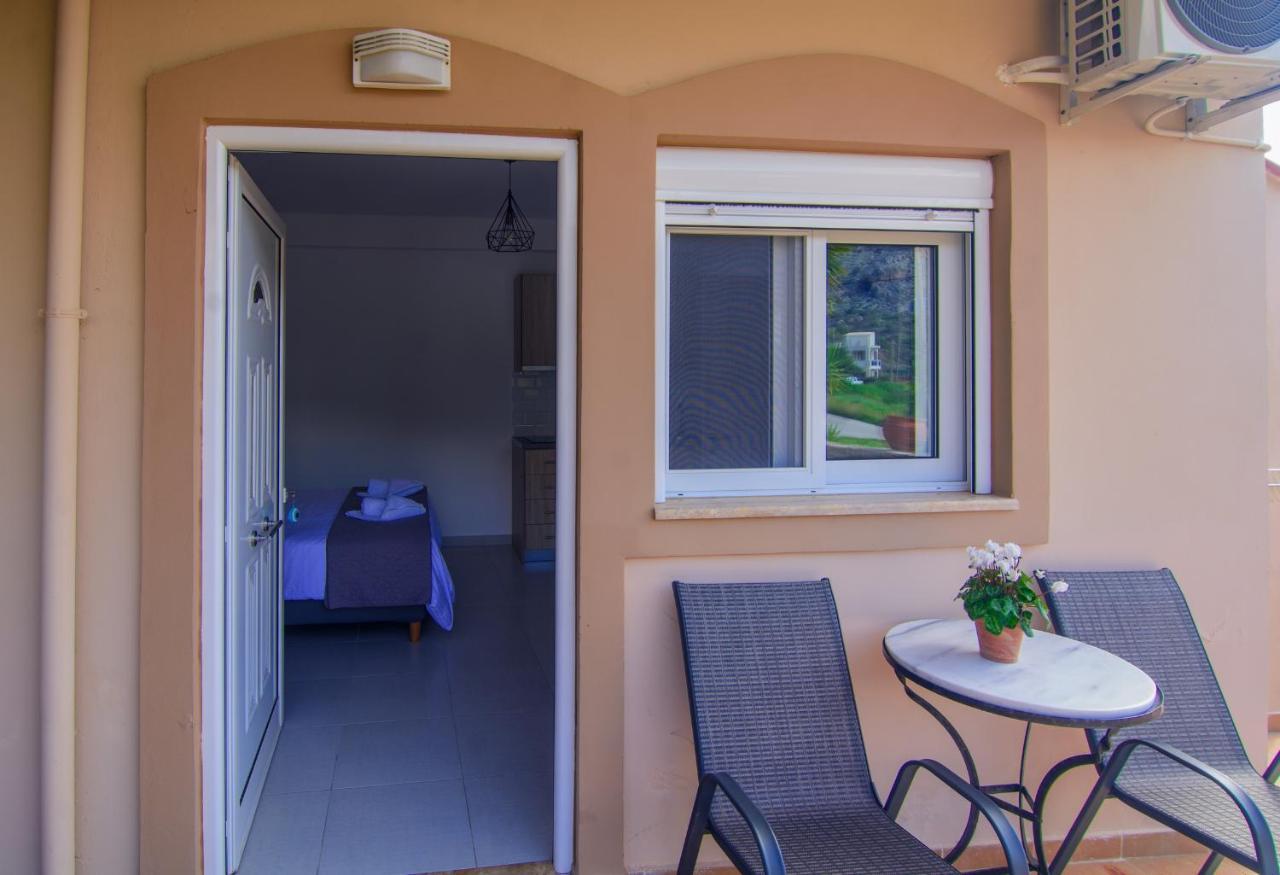 Apartmán Irene Studio Panorama Palaiochora Exteriér fotografie